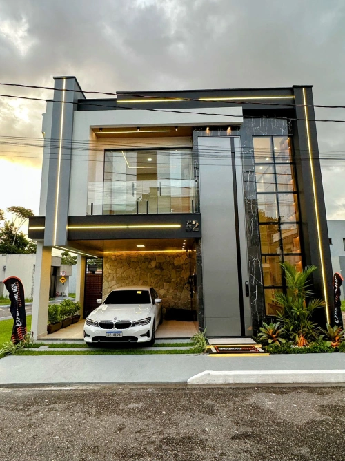 Casa no Condomínio Ville França