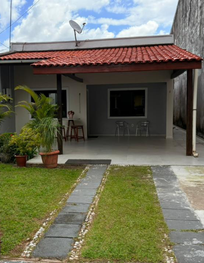 Casa no Condomínio Park Itália