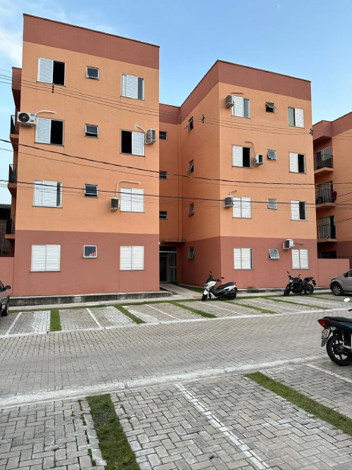 Casa no Condominio Maria Luiza